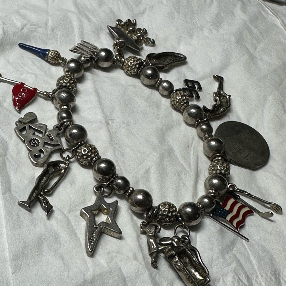 Vintage Charming Sterling Silver golf themed Charm Bracelet - Picture 9 of 16